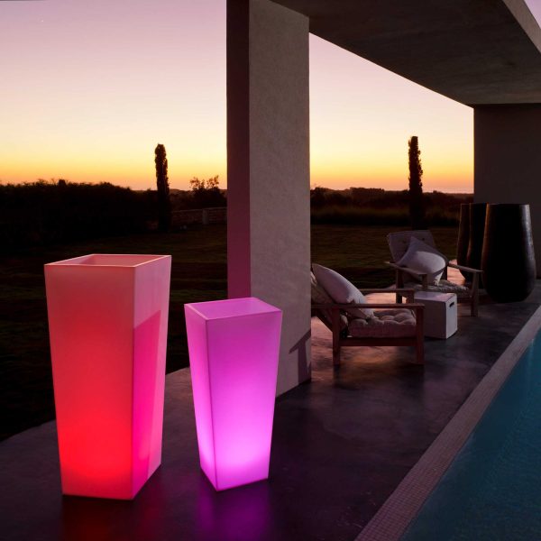 Rumba Bluetooth Outdoor LED Planter Online now